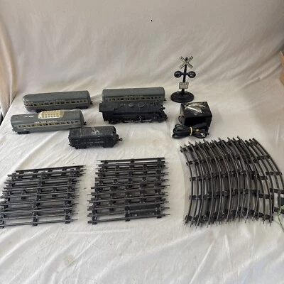 Marx Train New York Central #333 4-6-2 Locomotive & Tender 3 Car Passenger Set - Image 1 of 4