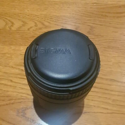 Sigma UC Zoom 70-210mm f/4-5.6 Camera Lens, Minolta A/Sony mount - Image 1 of 4