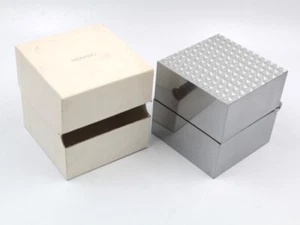 Movado "Vizio" Boîte En Aluminium Forme De Cube Chromé Années 2000 - Imagen 1 de 8