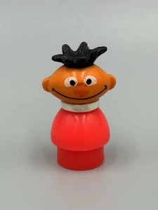 Vintage Fisher Price Little People Ernie Figur Sesamstraße DETAILS LESEN - Bild 1 von 5