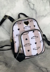 Betsey Johnson gesteppter geflügelter Sand Herzrucksack Geldbörse Handtasche beige hellbraun schwarz - Bild 1 von 5