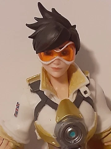 Overwatch Ultimate Tracer 6" Loose Figure Hasbro Cover