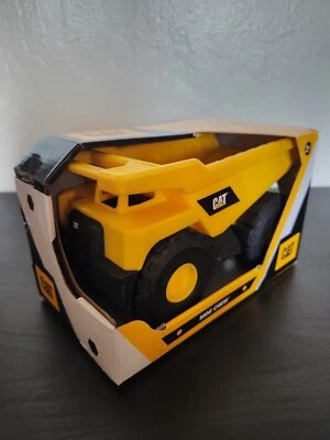 New Caterpillar Cat Mini Crew Dump Truck Toy Tractor NIB/2022/Plastic/ 7”/4” - Image 1 of 3