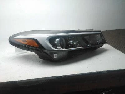 Used Right Headlight Assembly fits: 2017 Kia Forte Mexico built VIN 3 1st digit Foto 1 de 4