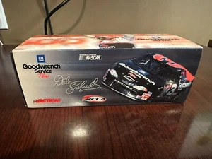 Dale Earnhardt 1/32 2000 Richmond Race 1 of 1,008. 402213 - Picture 1 of 4