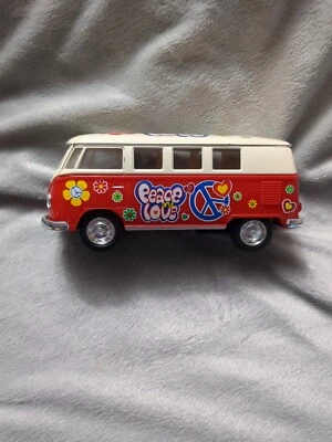 1962 Volkswagen Classical Bus - Kinsmart 5377DF - 1/32 scale Diecast Model Toy C - Image 1 of 4
