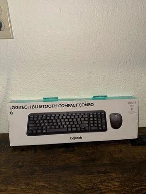 Logitech BLUETOOTH Black Compact Combo Wireless Keyboard & Mouse 920-013507 NEW - Image 1 of 3