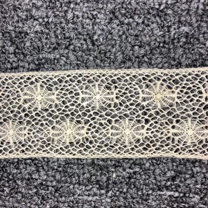"Hermosa bobina de encaje crudo 85"" X 1 3/4"" pulgadas color beige NUEVO - Imagen 1 de 5