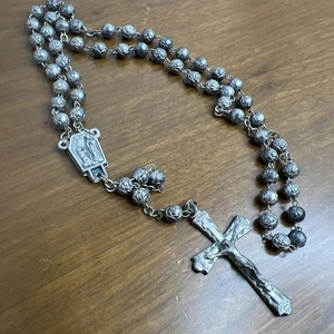 Vintage Our Lady of Lourdes / Eau de Lourdes Holy Water Bubble Rosary Rose Beads - Picture 1 of 24