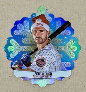 1023 Topps Holiday Mega Box Ornament Pete Alonso New York Mets - Picture 1 of 3