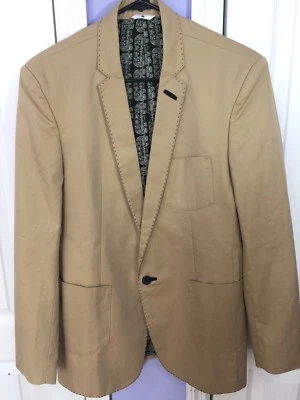 Mr. Button Men’s Jacket, size M Pre-own. - Image 1 of 4