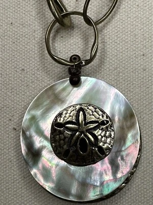 Coldwater Creek Sand Dollar Medallion Shell Necklace - Изображение 1 из 4