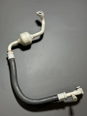 LEXUS ISF IS F AC 2008-2014 LÍQUIDO LÍNEA DE BAJA PRESIÓN MANGUERA TUBO DE SUCCIÓN OEM Foto 1 de 4