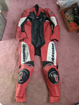 Traje de carreras Alpinestars rojo Foto 1 de 4