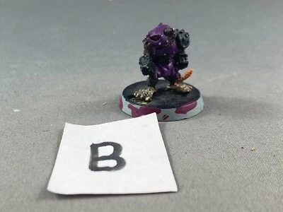 Vintage Lineman BLOOD BOWL Skavenblight Scramblers Skaven Ratman Warhammer METAL - Image 1 of 4