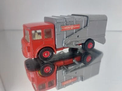 Matchbox King Size Camion dei rifiuti - Immagine 1 di 4