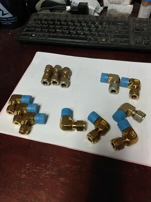 Lot of 12 PARKER CPI Connectors (6) 6-6-CBZ-B, (3) 4-6-CBZ-B & (3) 6-6-HBZ-B NEW - Image 1 of 4