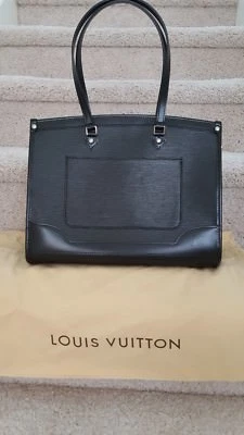 Bolso de hombro grande Louis Vuitton Epi cuero genuino Madeleine GM negro Foto 1 de 4