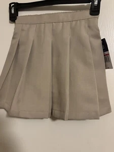 Izod Schoolwear Skort Girls Size 6X Khaki Beige Pleated New - Picture 1 of 3