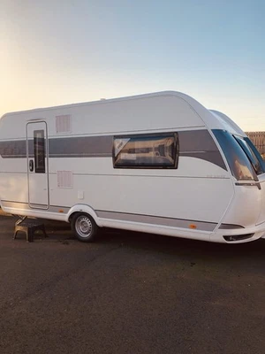 caravane hobby 460 SFF DE LUXE - Photo 1/4