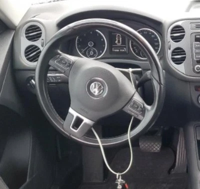 2013 Volkswagen Tiguan LH Driver Steering Wheel Airbag OEM - Image 1 of 3