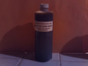 16 OZ RED FOX URINE TRAPPING PURE MEAT FED Coyote Bobcat lure bait Sweet skunk - Picture 1 of 1