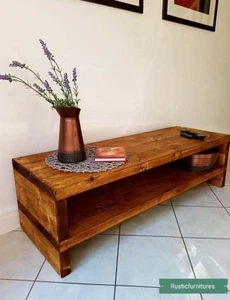 Soporte de TV / Unidad de TV / Muebles rústicos hechos a mano gruesos / Madera de pino macizo / Gabinete de TV - Imagen 1 de 8