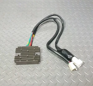 ♻️ Honda VFR 800 VTEC 2003 - 2009 Rectifier Voltage Regulator ♻️ - Picture 1 of 12