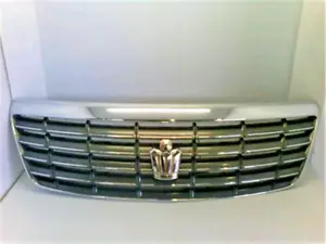 Toyota GRS180 Crown Athlete Front Grill Radiator - Picture 1 of 2