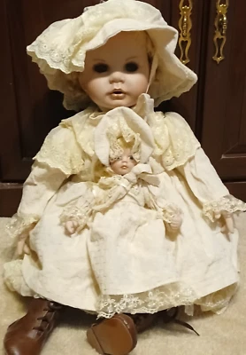 The Maud Humphrey Limited Edition Collectors 2 Porcelain Dolls Seymour Mann 2004 - Image 1 of 4