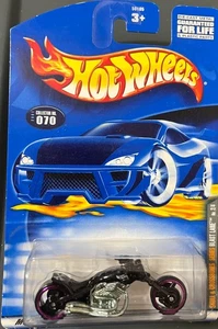 HOT WHEELS SKULL & CROSSBONES BLAST LANE 2001 #70 . SEE COMBINED OFFERS! - Picture 1 of 1