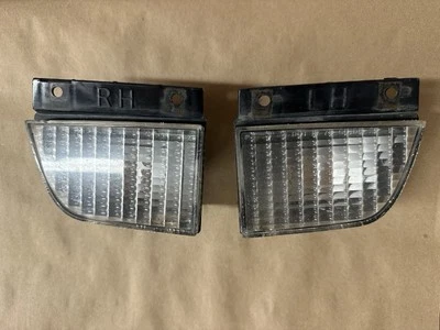 Pontiac Firebird 1979 1980 1981 transmisión automática luz de estacionamiento delantera derecha lado derecho GM Foto 1 de 4