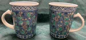 Qiquan Japanisches Porzellan Blau/Weiß/Grün & Gold Aufwendiges Design Becher 2er Set - Bild 1 von 9
