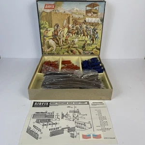 Airfix 1650 Wild West Fort Apache Playset Unpunched New In Box 1/72 Scale Rare - Picture 1 of 18
