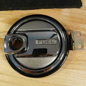 1982 1983 1984 1985 1986 1987 Subaru Brat Fuel Gas Door Japan #5710 OEM NOS - Picture 1 of 5