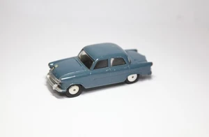 Corgi 352 Standard Vanguard III RAF - Buen modelo original vintage - Imagen 1 de 7