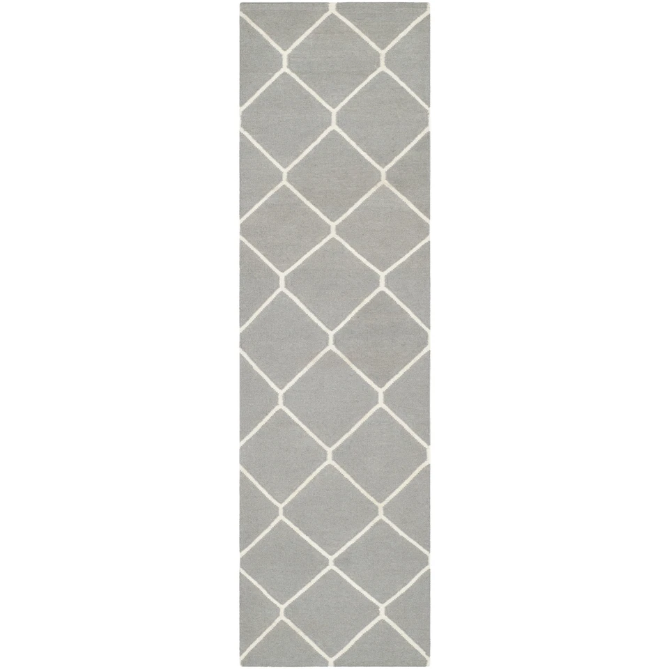 Safavieh Flat weave Wool Grey/ Ivory 2' 6 x 8' Runner - Image 1 of 1