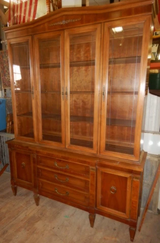 Vintage THOMASVILLE China Display Cabinet with drawers Cover