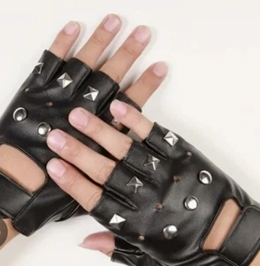 Heavy Metal Punk Rocker Gloves. New  - Picture 1 of 4