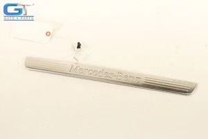 MERCEDES GL550 X166 PUERTA DELANTERA DERECHA ESTRIBO PLACA RASGUÑO MOLDURA OEM 2013-2019?? - Imagen 1 de 8