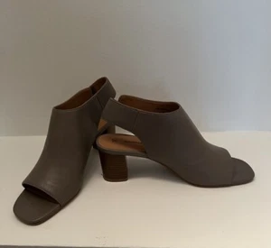 Johnston & Murphy Slingback “Evelyn”  Bootie Shoes Size 7 1/2 - Picture 1 of 7