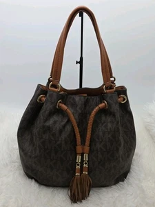 Michael Kors Signature Monogram Brown Drawstring Large Shoulder Tote PRE-OWNED  - Bild 1 von 24