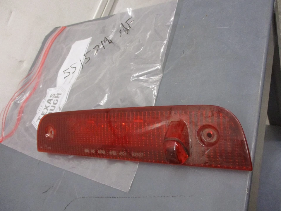 Dodge Nitro  Third Brake Light Lamp 55157147AF   - Image 1 of 1