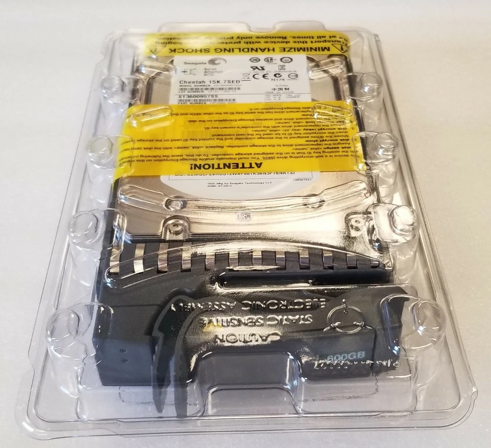 NetApp X415A-R5 600GB SAS 15K RPM NSE Disk Drive for FAS2040 FAS2020 FAS2050 - Image 1 of 3