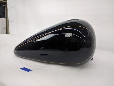 Harley-Davidson Fatboy Tank 2005 15 aniversario negro con rayas doradas Foto 1 de 4