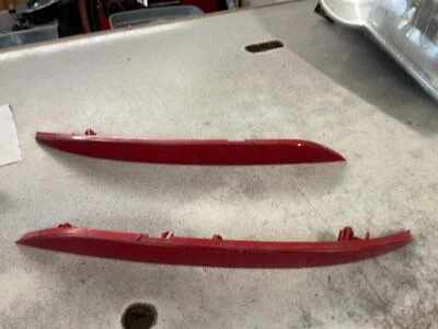 DERECHA DERECHA IZQUIERDA IZQUIERDA IZQUIERDA ROJA Marcador Trasero LENTE KIA FORTE SEDÁN 14 15 16 Foto 1 de 2