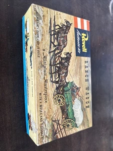 🔥🔥 Kit Auténtico Revell Ranch Wagon Caja e Instrucciones Solo - Imagen 1 de 2