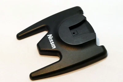 Nissin Flash tripod stand adapter 1/4" screw for MG60 MG80  MF18 tripod - Image 1 of 3