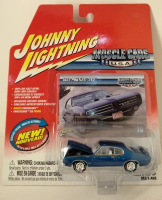 Pontiac GTO 2004 1969 Johnny Lightning Foto 1 de 4