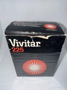 NOS GENUINE OEM VIVITAR 225 ELECTRONIC CAMERA FLASH IN BOX - NEW OLD Stock - Picture 1 of 2